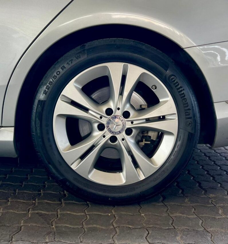 2016 Mercedes Benz C-Class Sedan C 220 D Classic 7G-Tronic Plus Silver