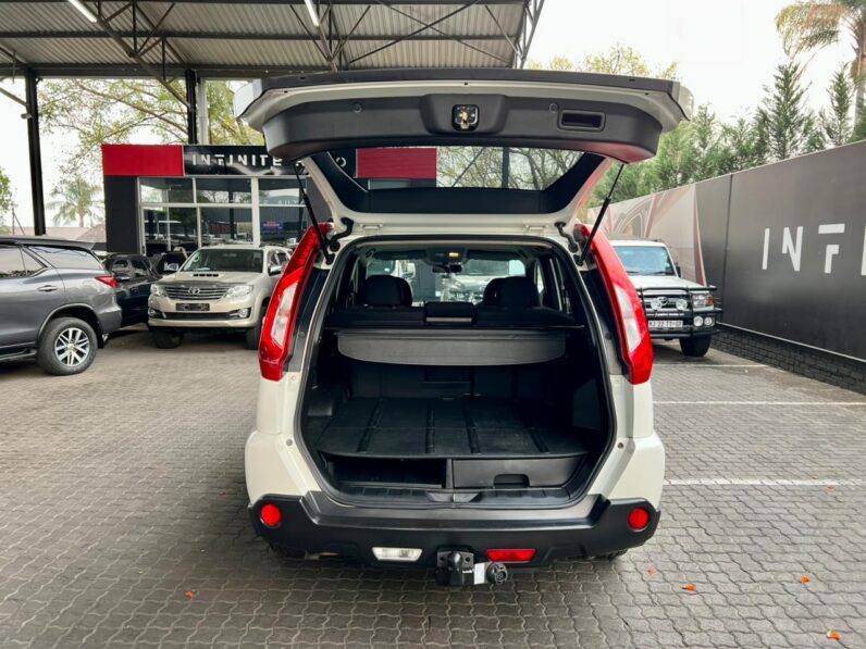 2013 Nissan X-Trail 2.0 4X2 Xe White