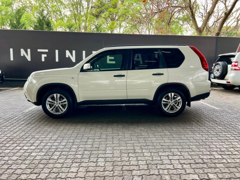 2013 Nissan X-Trail 2.0 4X2 Xe White