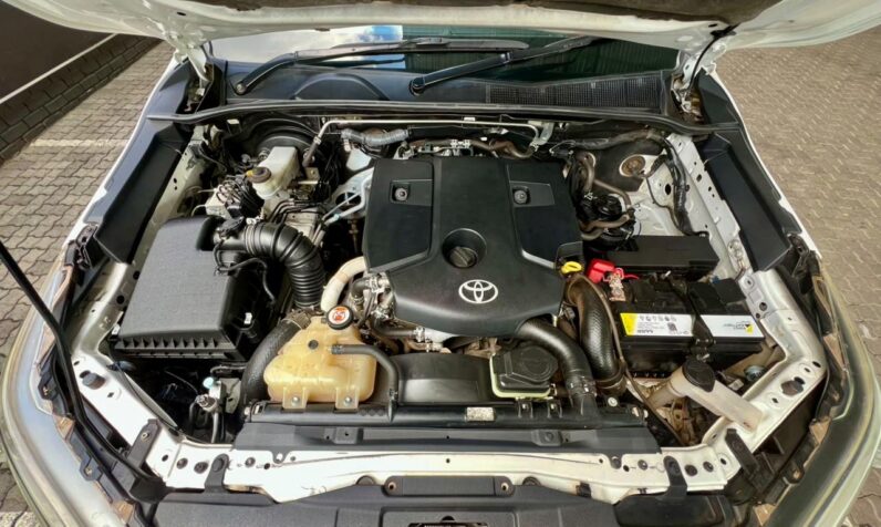 2021 Toyota Hilux MY21.9 2.4 Gd-6 Rb Raider At White