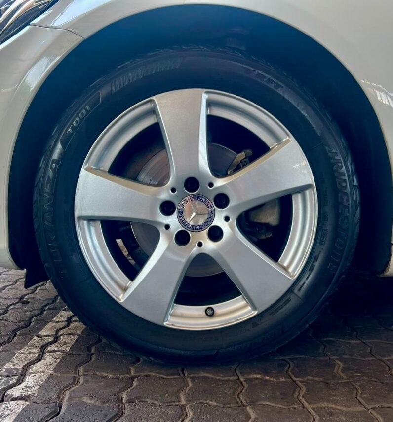 2017 Mercedes Benz C-Class Sedan C 180 Be 7G-Tronic Plus White