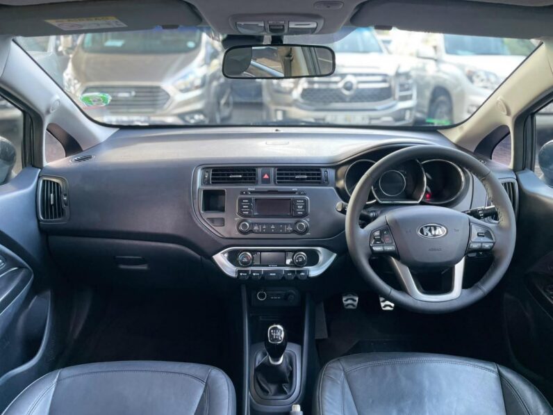 2014 Kia Rio Sedan 1.4 Tec Grey