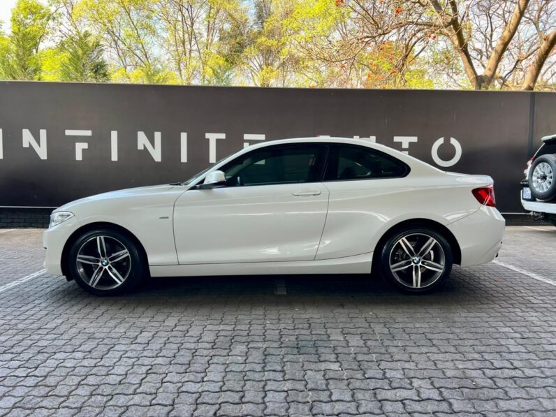 2015 BMW 2 Series Coupe 220i Sport Line Steptronic White