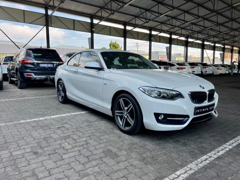 2015 BMW 2 Series Coupe 220i Sport Line Steptronic White