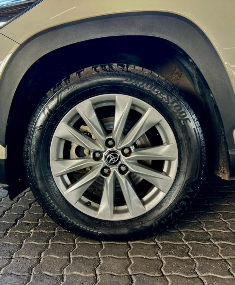 2024 Toyota Corolla Cross My23 1.8 Xs Hev White