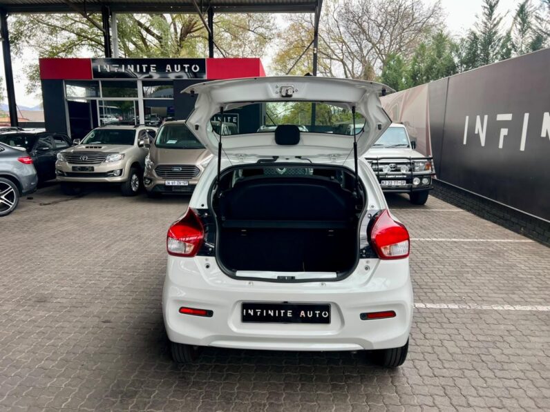 2025 Toyota Vitz MY25.3 1.0 Xr Mt White