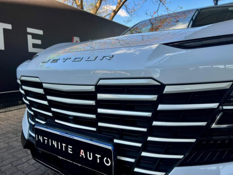 2025 Jetour Dashing 1.5T MOMENTUM White