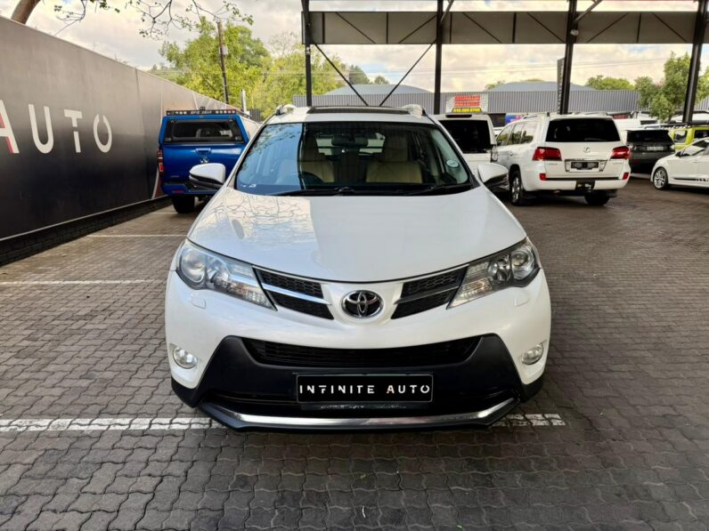 2014 Toyota Rav4 2.2 D Vx 4X4 At White