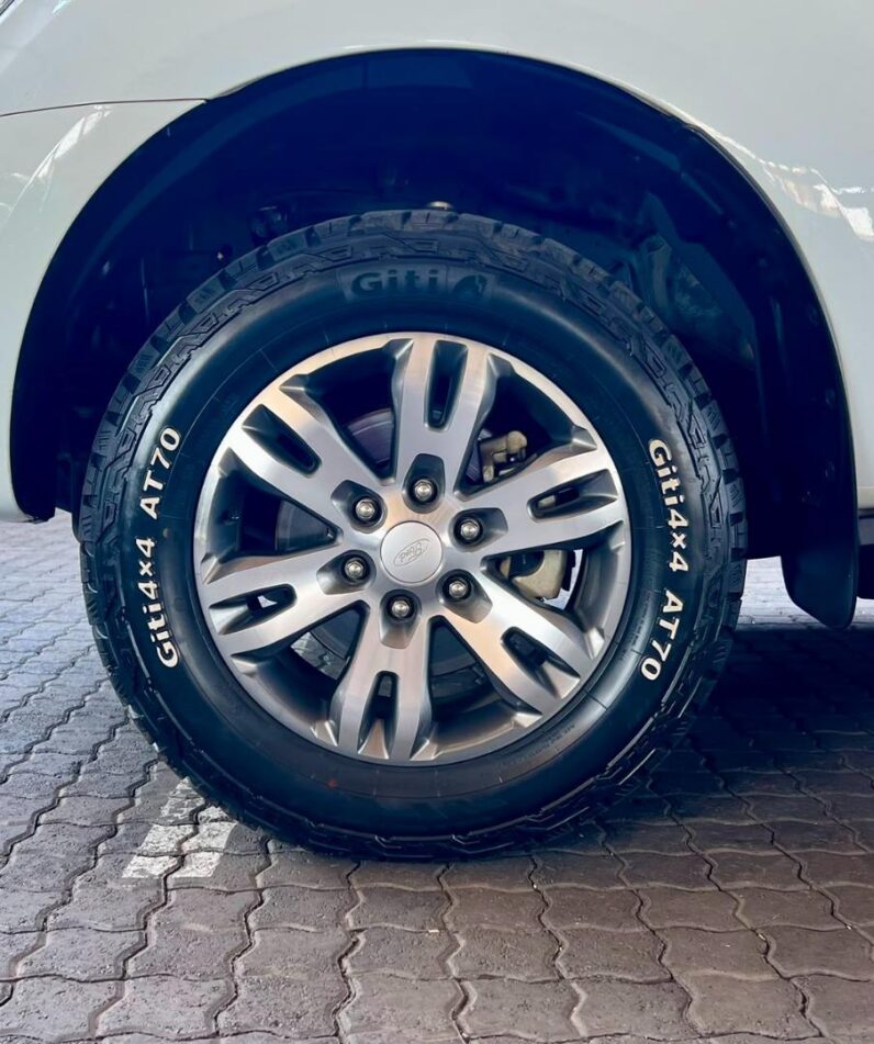 2017 Ford Everest 3.2 Tdci Xlt 4X4 At White