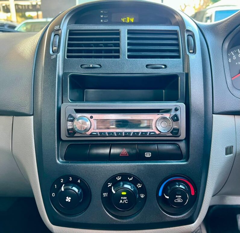 2005 Kia Cerato 1.6 Lx 5-Door At Silver