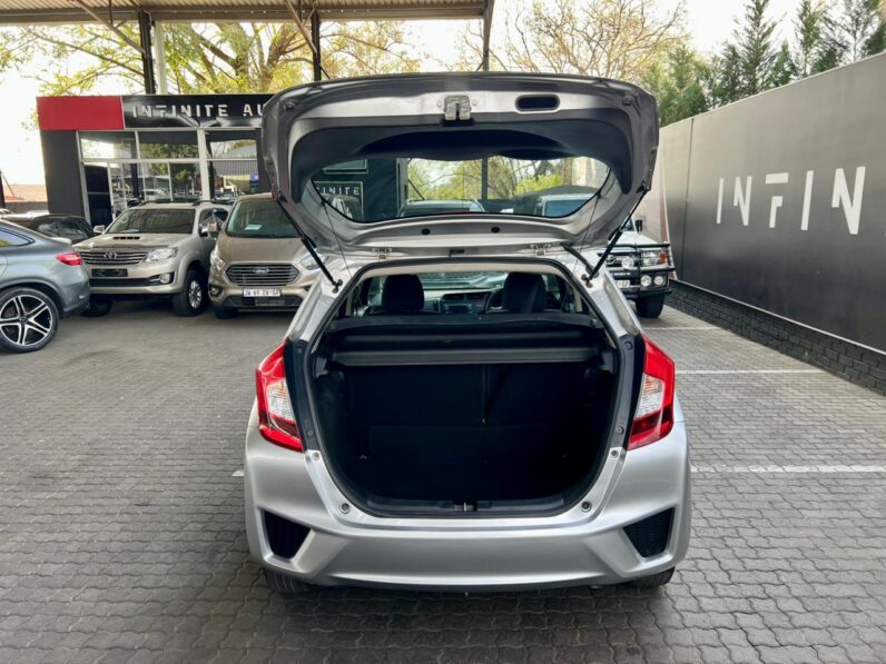 2016 Honda Jazz 1.2 Comfort Cvt Silver