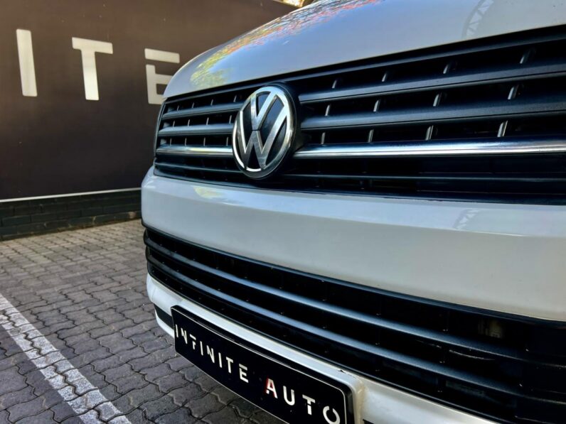 2017 Volkswagen T6 Crew Bus 2.0 Tdi Lwb 10-Seater White
