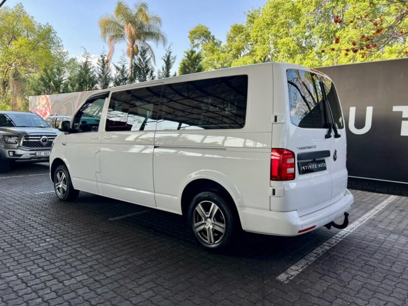 2017 Volkswagen T6 Crew Bus 2.0 Tdi Lwb 10-Seater White