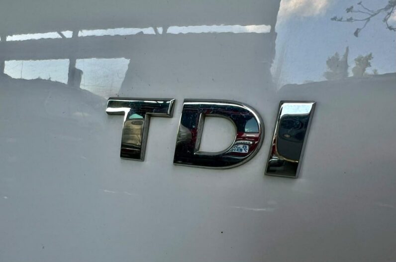 2017 Volkswagen T6 Crew Bus 2.0 Tdi Lwb 10-Seater White