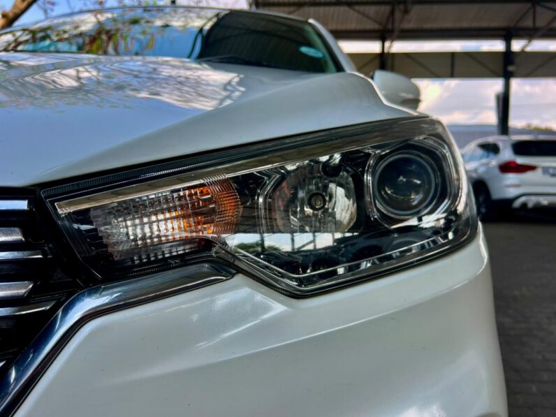 2019 Suzuki Ertiga 1.5 Gl At White