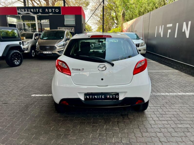 2009 Mazda 2 1.3 Active White