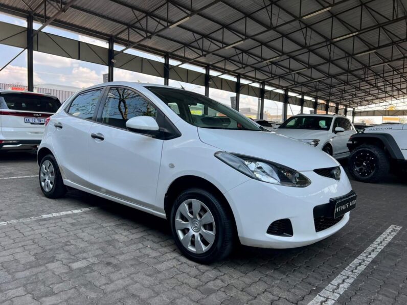 2009 Mazda 2 1.3 Active White