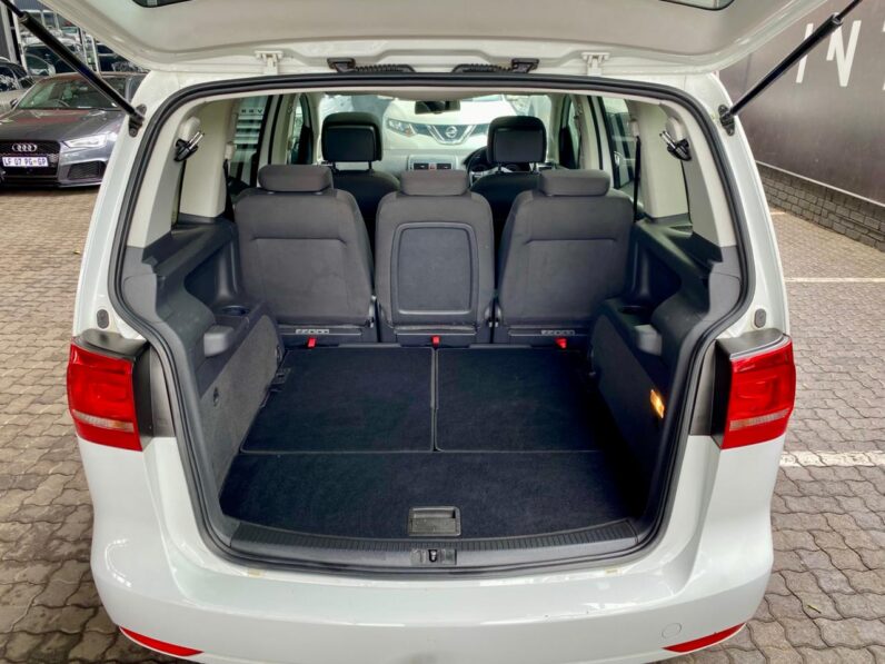 2017 Volkswagen Touran 1.6 Tdi Bmt Dsg7 White