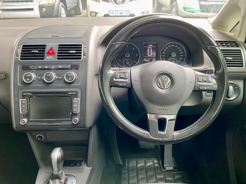 2017 Volkswagen Touran 1.6 Tdi Bmt Dsg7 White