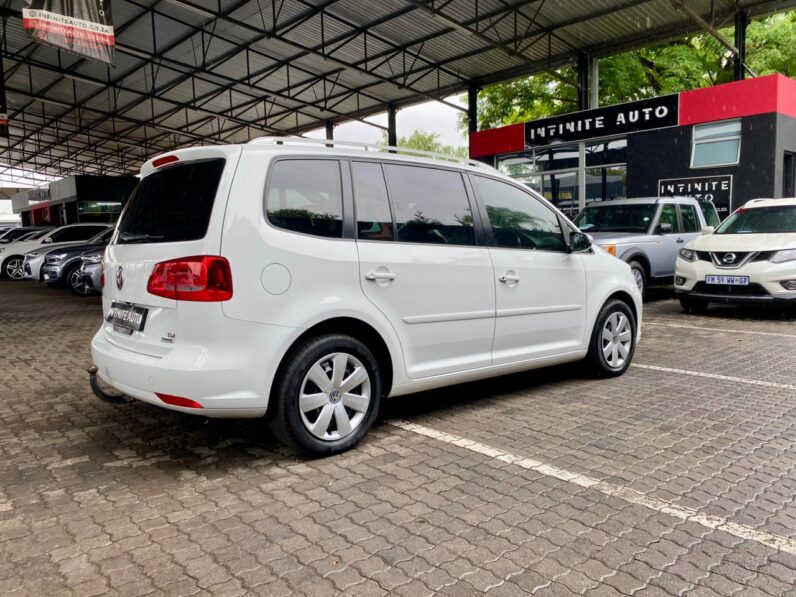 2017 Volkswagen Touran 1.6 Tdi Bmt Dsg7 White