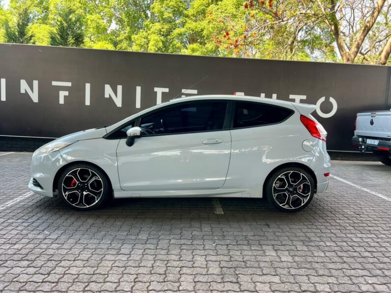2017 Ford Fiesta St 200 Ltd Edt Grey