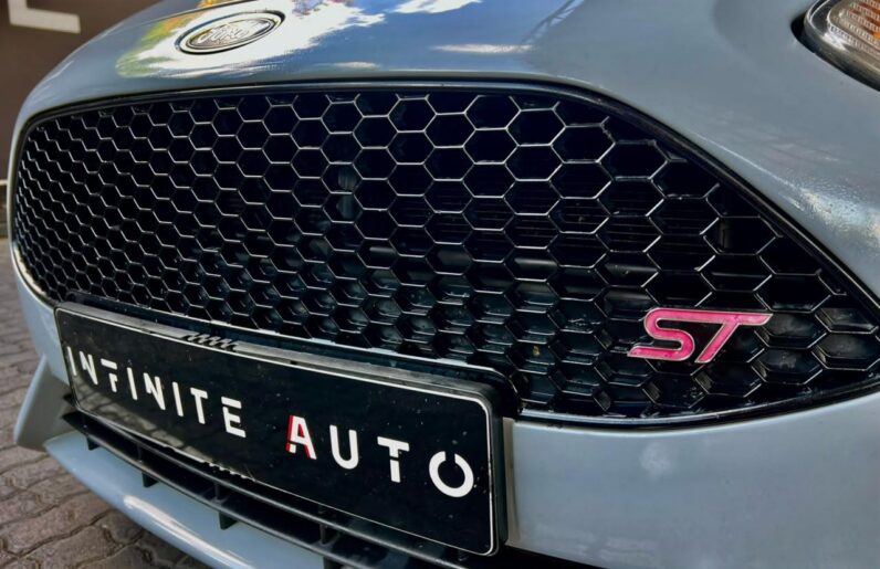 2017 Ford Fiesta St 200 Ltd Edt Grey