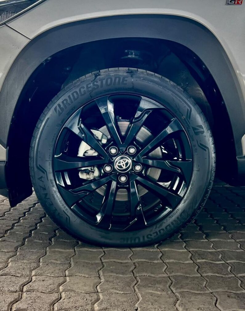 2025 Toyota Corolla Cross MY25.1 1.8 Xr Gr-S Cvt Silver