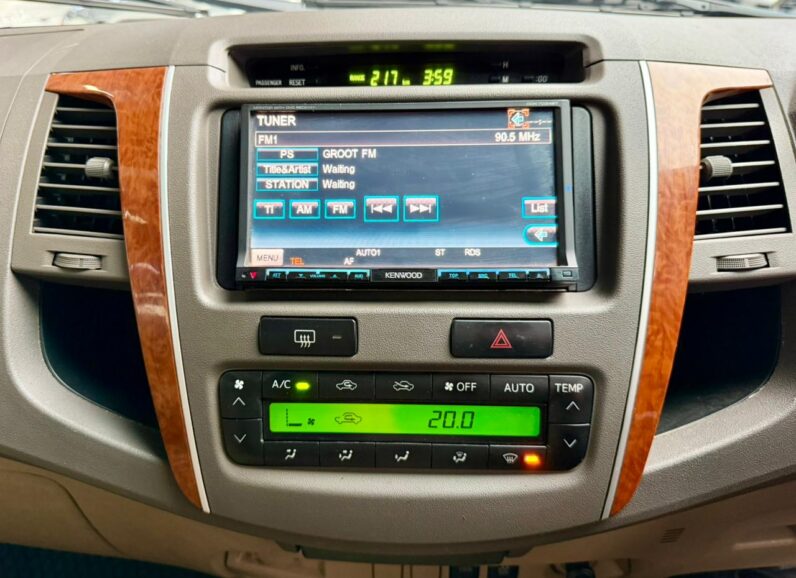 2010 Toyota Fortuner 3.0 D-4D R/body At Black