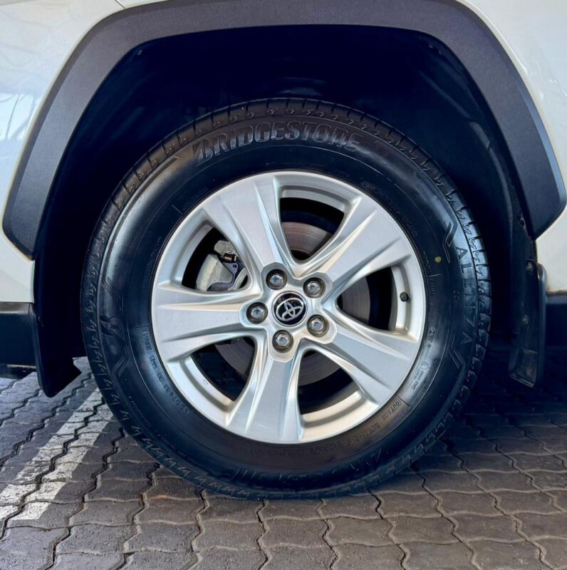 2022 Toyota Rav4 My21 2.5 Gx Hybrid Cvt White