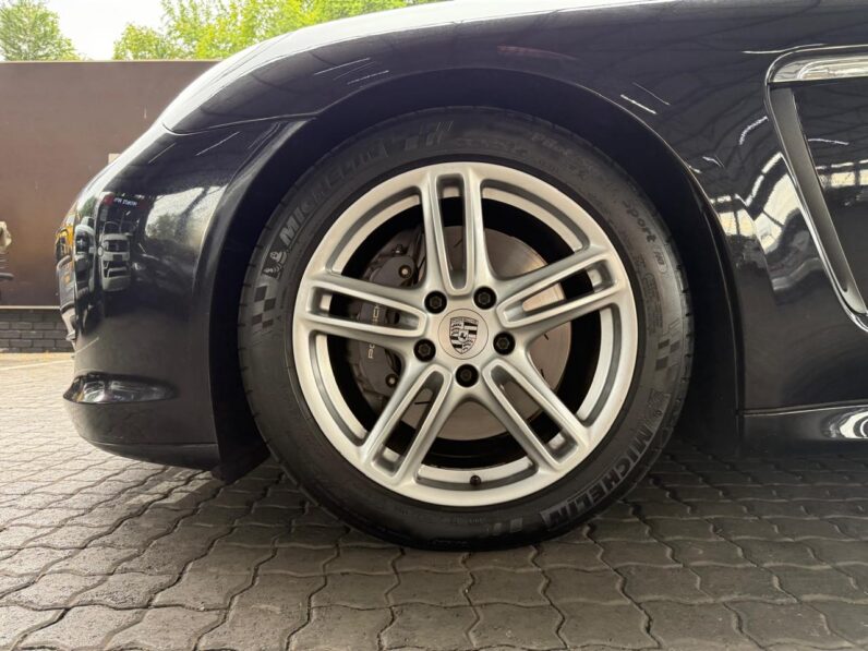 2012 Porsche Panamera 3.0 Diesel Tiptronic Black