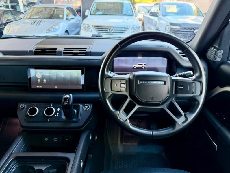 2021 Land Rover Defender 110 AWD 3.0 D 221kW D300 X-Dynamic HSE White