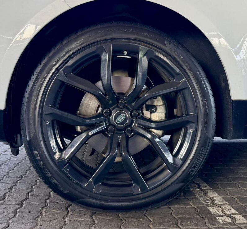 2019 Land Rover Range Rover Sport MY19.5 3.0 D Hse (225kW) White