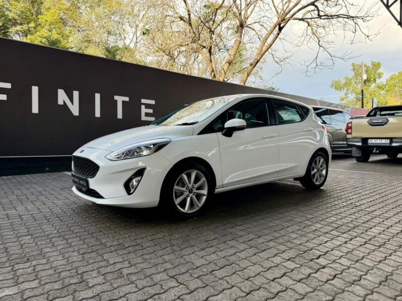 2018 Ford Fiesta 1.0 Ecoboost Trend 6MT White