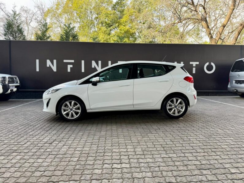 2018 Ford Fiesta 1.0 Ecoboost Trend 6MT White