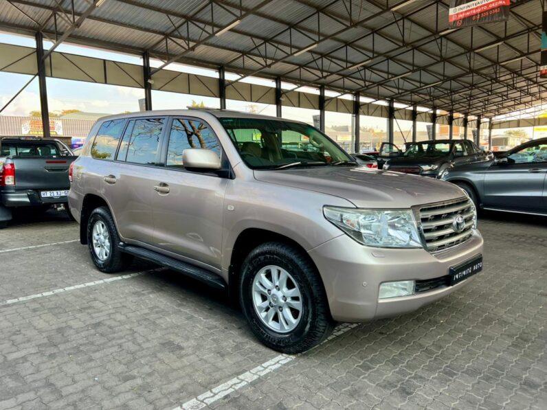 2007 Toyota Land Cruiser 200 4.5 D-4D Vx At Gold