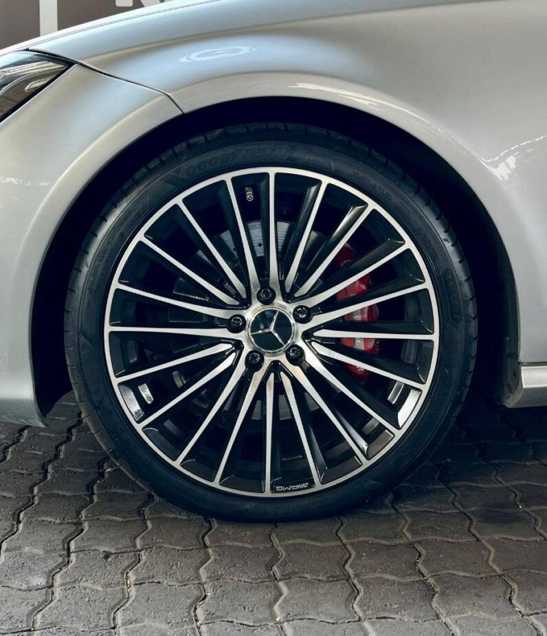 2017 Mercedes Benz Cls Cls 400 7G-Tronic Plus Silver