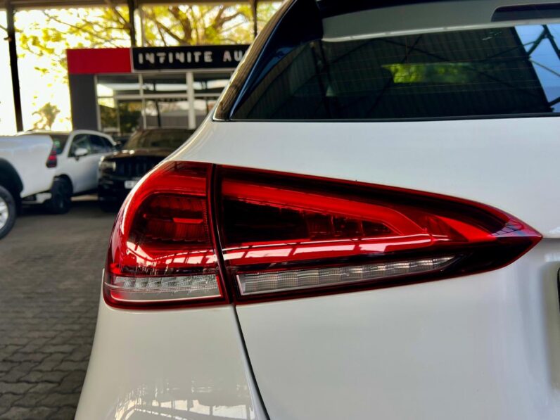 2019 Mercedes Benz A-Class A 200d 7G-Dct White