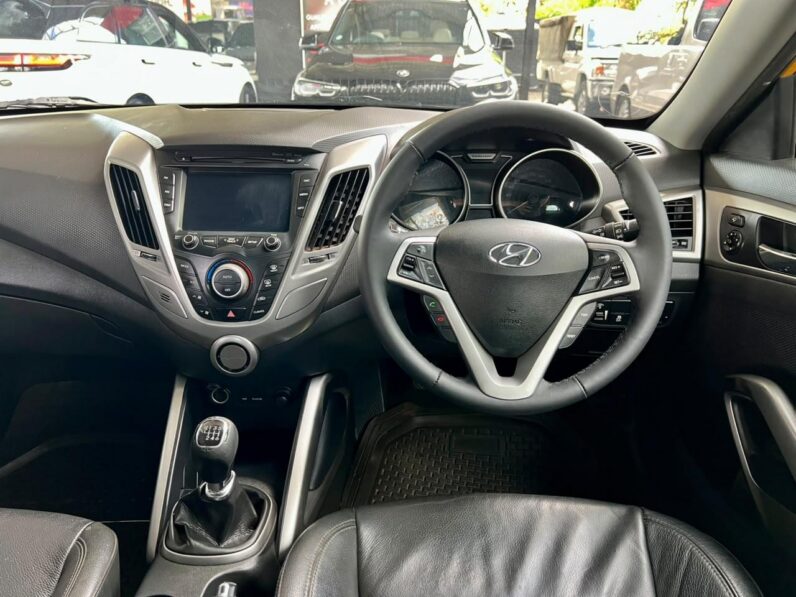 2013 Hyundai Veloster 1.6 Gdi Executive Yellow