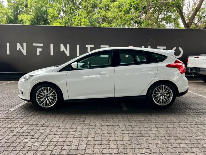 2012 Ford Focus 2.0 Gdi Trend 5-Door White